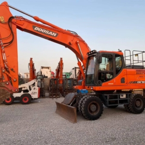 بیل میکانیکی زنجیری دوسان DX190