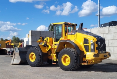 لودر ولوو L120 OH