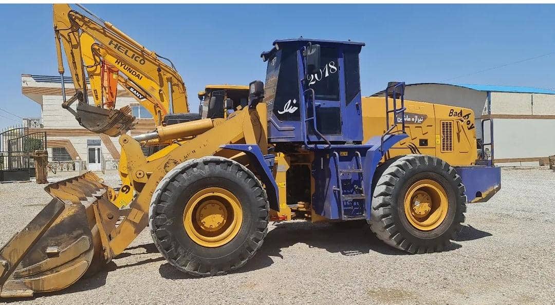 فروش لودر نو و کارکرده